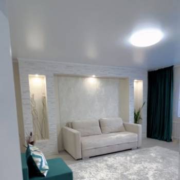 Сдается 2-х комнатная квартира, 76 м²