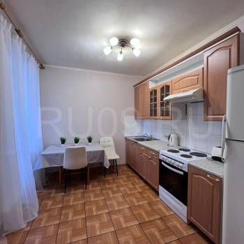 Сдается 2-х комнатная квартира, 74 м²