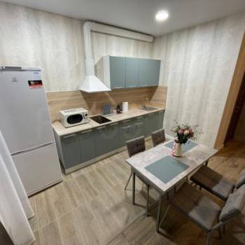 Сдается 1-комнатная квартира, 45 м²