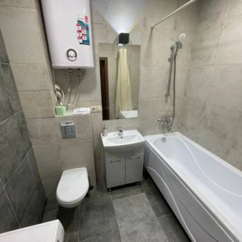 Сдается 1-комнатная квартира, 45 м²