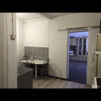 Сдается 1-комнатная квартира, 38 м²