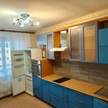 Сдается 2-х комнатная квартира, 60 м²