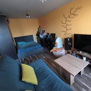 Продается 1-комнатная квартира, 29 м²