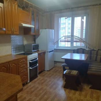 Сдается Многокомнатная квартира, 76 м²