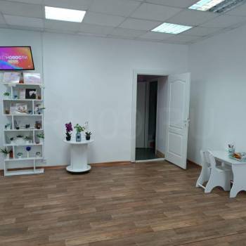 Сдается Нежилое помещение, 56 м²