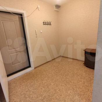 Сдается 1-комнатная квартира, 39 м²