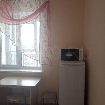 Сдается 1-комнатная квартира, 38 м²