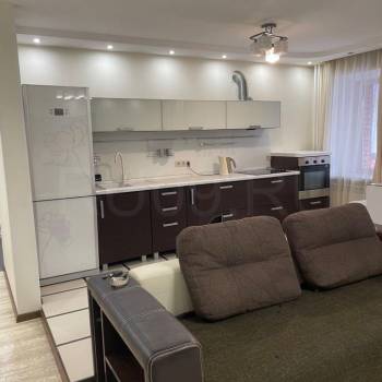 Сдается 1-комнатная квартира, 47 м²