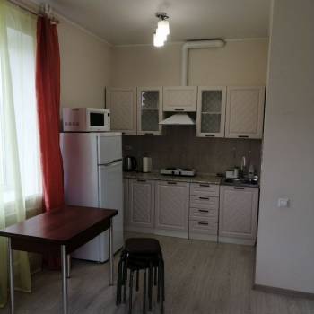 Сдается 2-х комнатная квартира, 42 м²