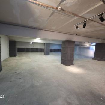 Сдается Нежилое помещение, 140 м²