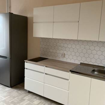 Продается 1-комнатная квартира, 44 м²