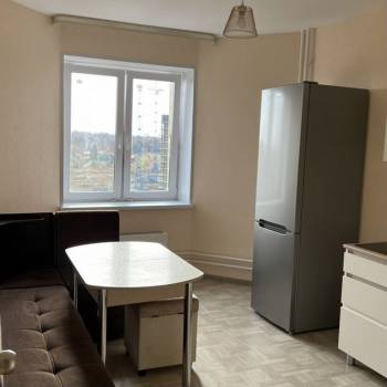 Продается 1-комнатная квартира, 44 м²