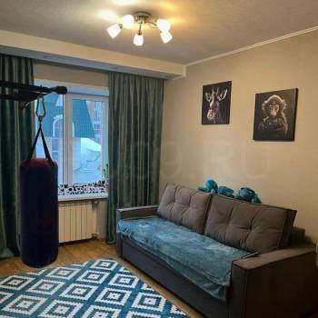 Продается 3-х комнатная квартира, 104 м²