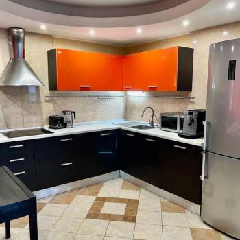 Продается 3-х комнатная квартира, 104 м²