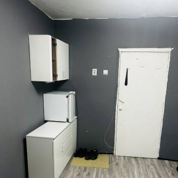 Продается 1-комнатная квартира, 14 м²