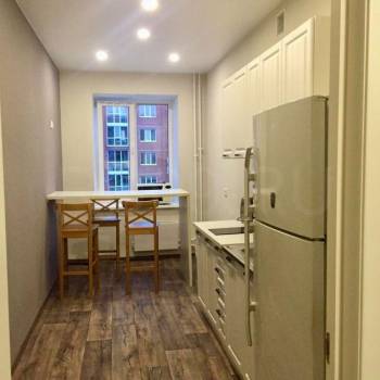 Сдается 1-комнатная квартира, 40 м²