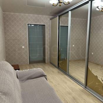 Сдается 2-х комнатная квартира, 64 м²