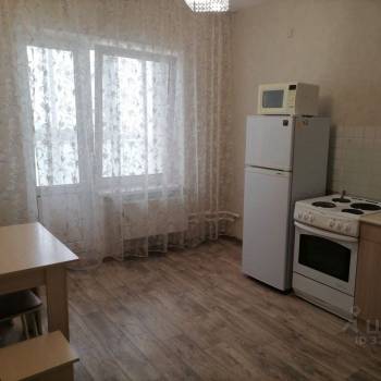 Сдается 1-комнатная квартира, 41,9 м²