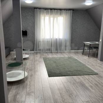 Продается 1-комнатная квартира, 45 м²