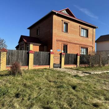 Продается Дом, 200 м²