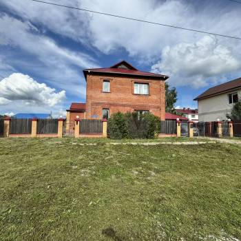 Продается Дом, 200 м²