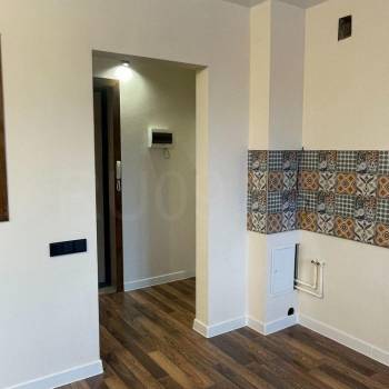 Продается 1-комнатная квартира, 27 м²