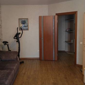 Продается 3-х комнатная квартира, 77 м²