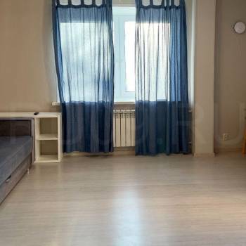 Сдается 1-комнатная квартира, 39 м²