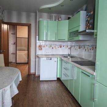 Продается 3-х комнатная квартира, 77 м²