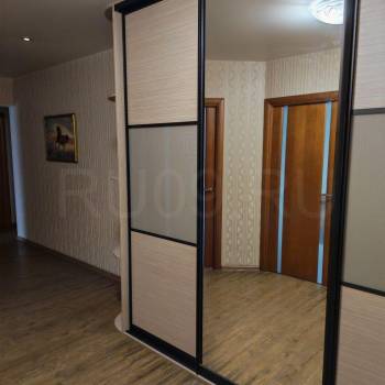Продается 3-х комнатная квартира, 77 м²