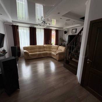 Продается Дом, 178 м²