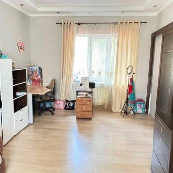 Продается Дом, 178 м²