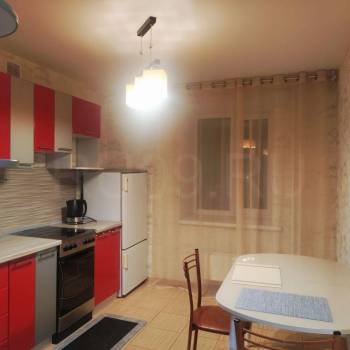 Сдается 1-комнатная квартира, 37 м²