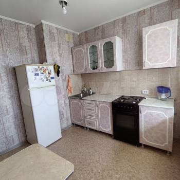 Сдается 1-комнатная квартира, 39,2 м²