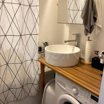 Продается 2-х комнатная квартира, 58 м²