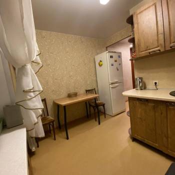 Продается 3-х комнатная квартира, 59 м²