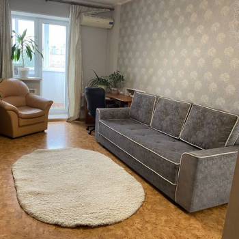 Продается 1-комнатная квартира, 37,6 м²