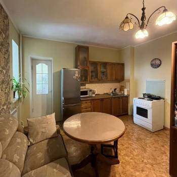 Продается 1-комнатная квартира, 37,6 м²