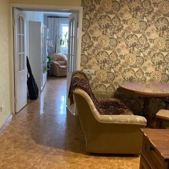 Продается 1-комнатная квартира, 37,6 м²