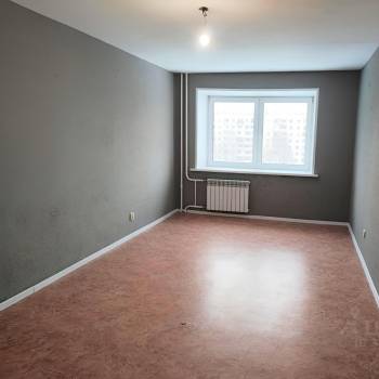 Сдается Многокомнатная квартира, 100 м²