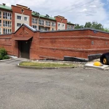 Продается Многокомнатная квартира, 140 м²