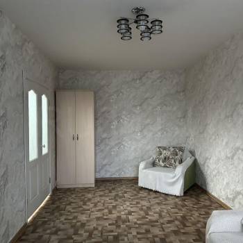 Продается 1-комнатная квартира, 34 м²