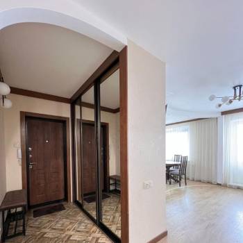 Продается 3-х комнатная квартира, 65 м²