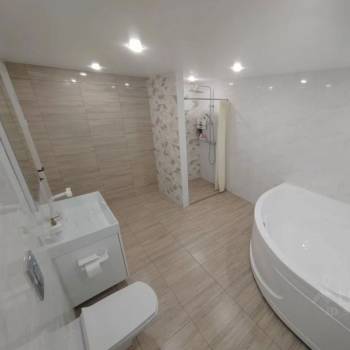 Продается Дом, 300 м²