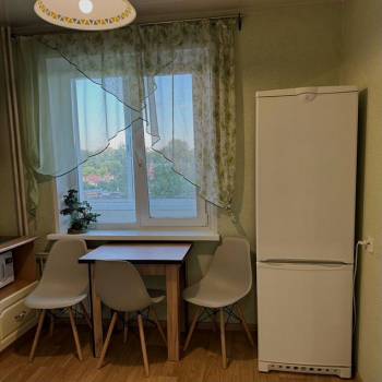 Сдается 1-комнатная квартира, 39,5 м²