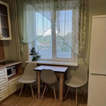 Сдается 1-комнатная квартира, 39,5 м²