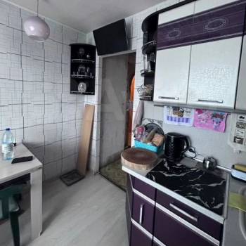 Продается Многокомнатная квартира, 75,3 м²