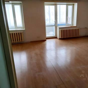 Продается Многокомнатная квартира, 115 м²