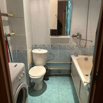 Сдается 1-комнатная квартира, 49 м²