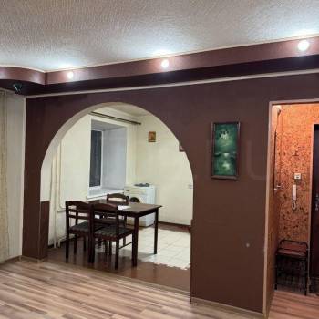 Продается 3-х комнатная квартира, 61 м²